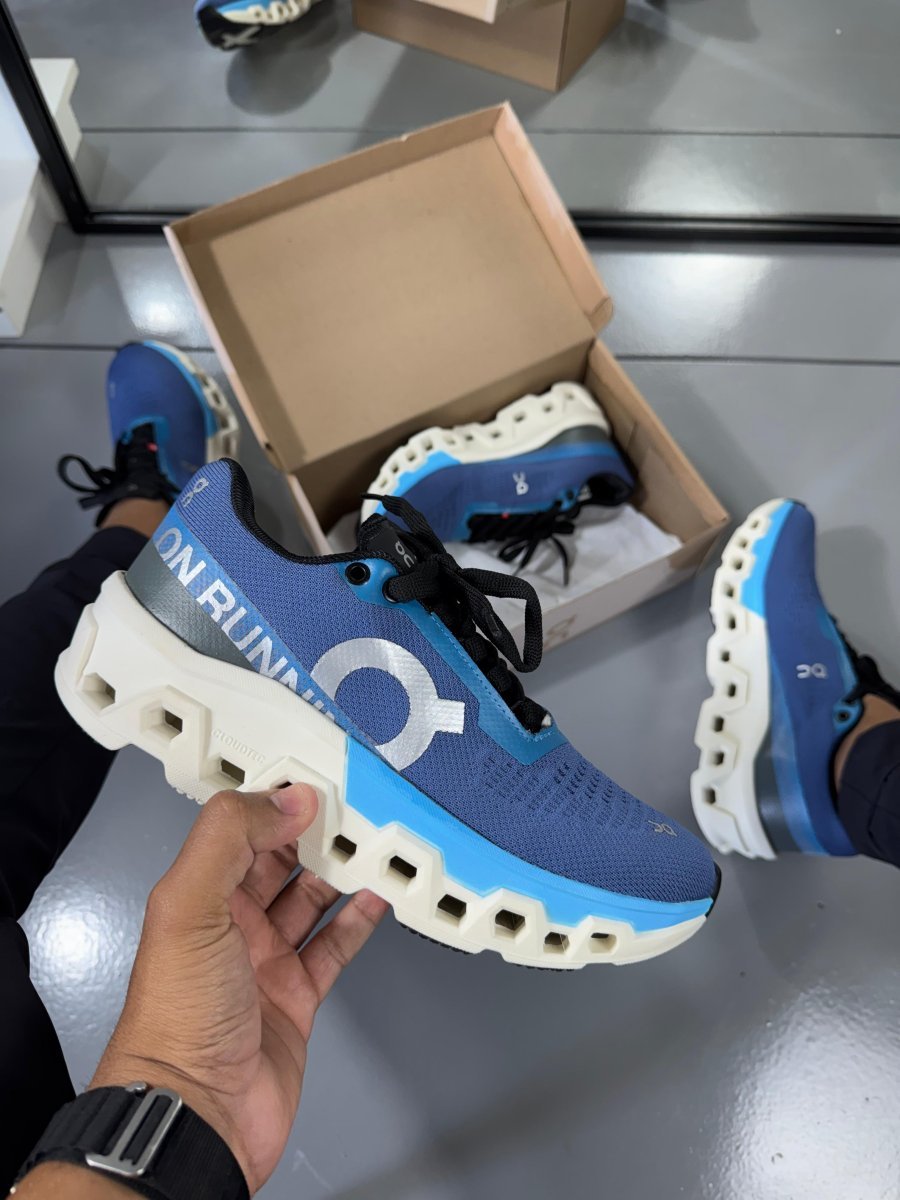 Tênis On Running - Azul/Branco/Preto RDS
