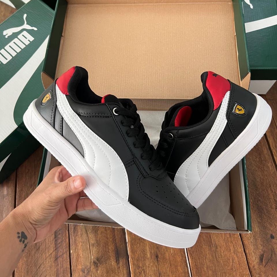 Tênis Puma Ferrari Caven 2.0 - Preto/Branco/Vermelho TCS