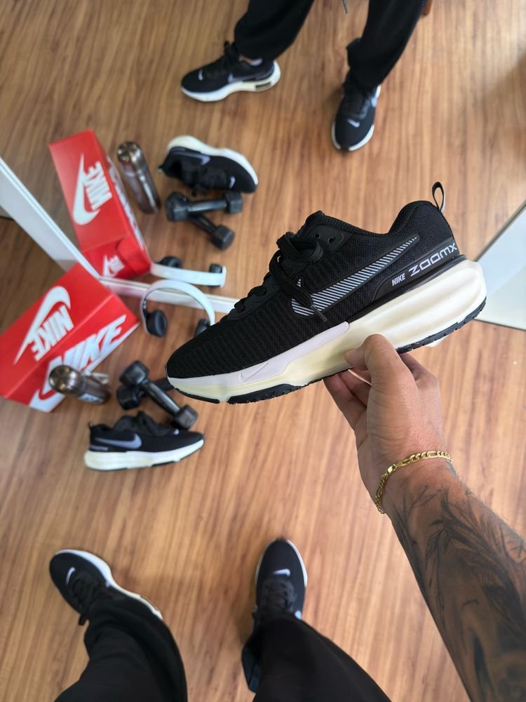 Nike ZoomX Invincible 2 - Preto/Branco RDS
