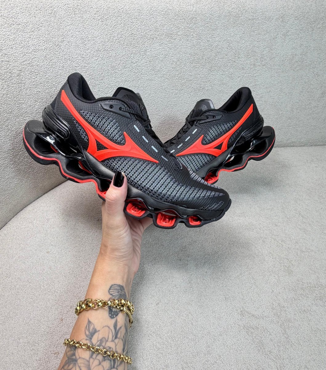 Mizuno Wave Prophecy 15 Preto/Vermelho Premium DDM