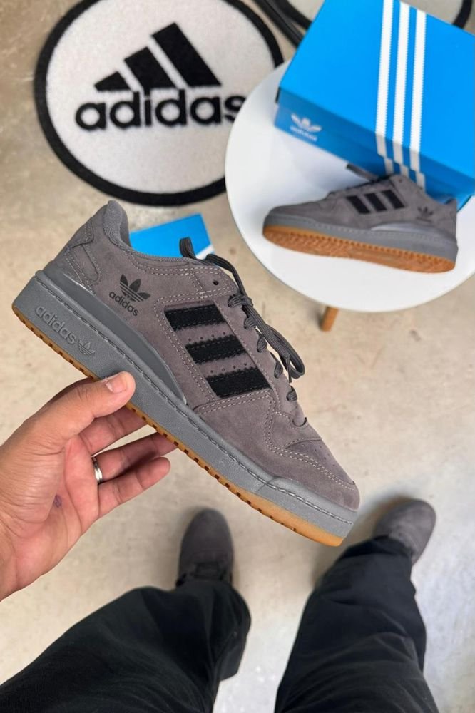 Tenis Forum Low 84 ADV - Grafite RDS