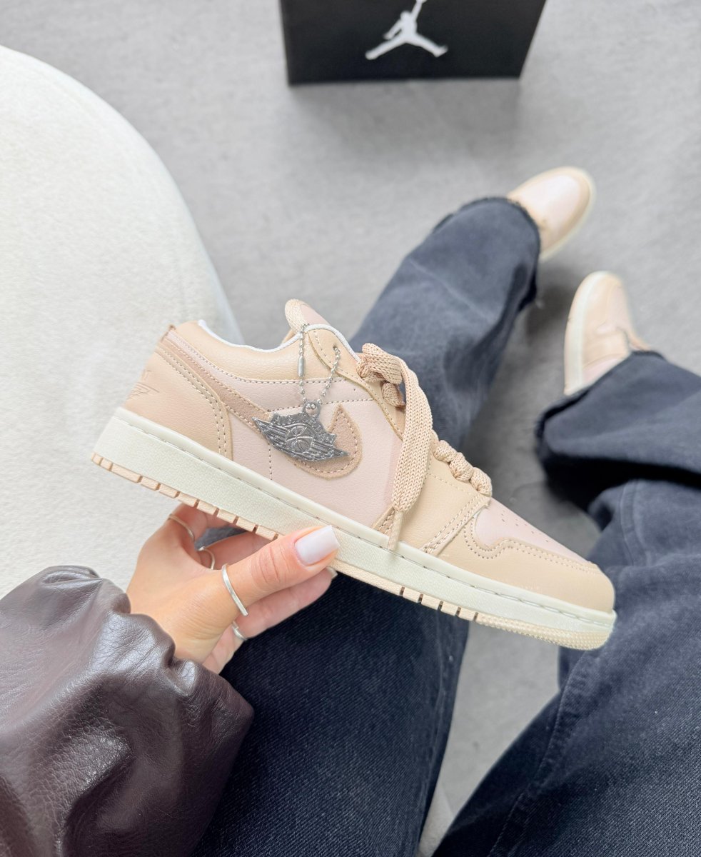 Tênis Nike Air Jordan 1 - Bege RDS