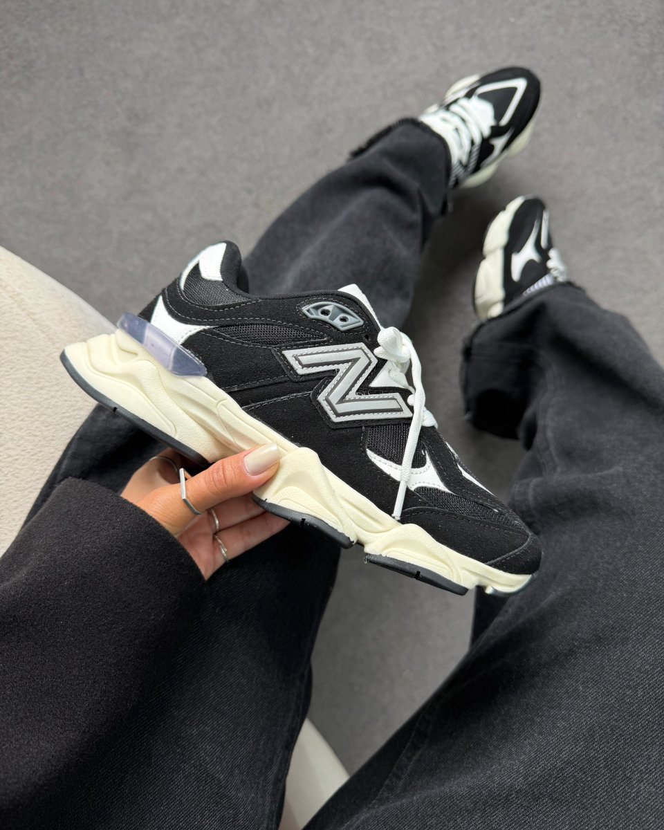 Tênis New Balance 9060 - Preto/Branco n RDS