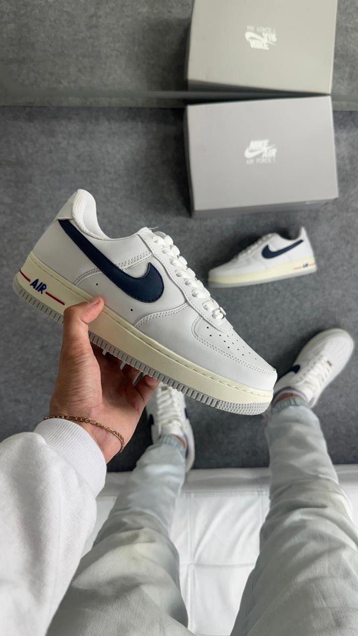 Nike Air Force - Off/Marinho RDS