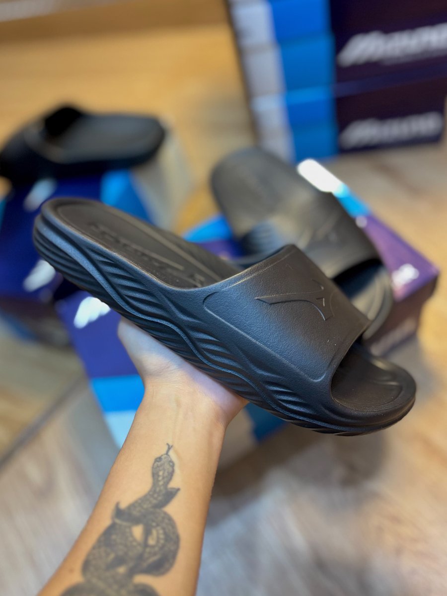 Chinelo slide Mizuno Preto DDM 