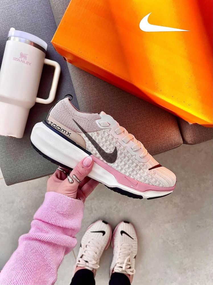 Nike ZoomX Invincible - Nude RDS