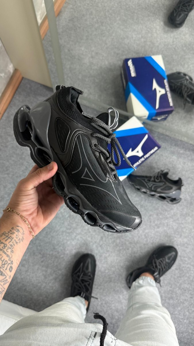 Mizuno Wave Prophecy 14 Premium Preto DDM