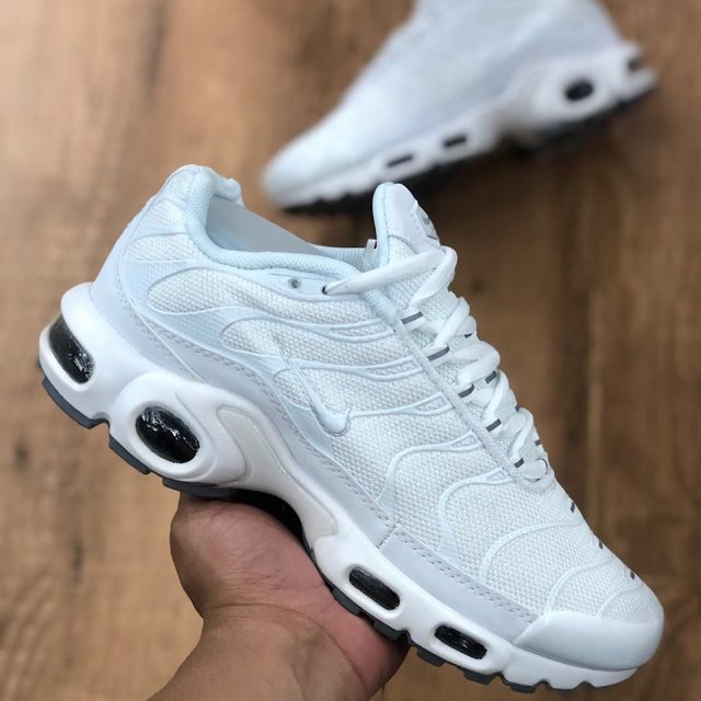 Tênis Air Max Plus TN - Branco RDS